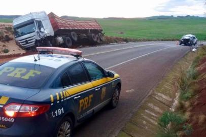 PRF atende acidente com morte na BR-285 em Muitos Capões