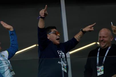  Argentinas football legend Diego Maradona celebrates Argentinas opening goal during the Russia 2018 World Cup Group D football match between Argentina and Iceland at the Spartak Stadium in Moscow on June 16, 2018. / AFP PHOTO / Juan Mabromata / RESTRICTED TO EDITORIAL USE - NO MOBILE PUSH ALERTS/DOWNLOADSEditoria: SPOLocal: MoscowIndexador: JUAN MABROMATASecao: soccerFonte: AFPFotógrafo: STF