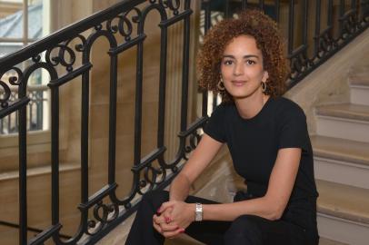 A autora franco-marroquina Leïla Slimani, de Canção de Ninar