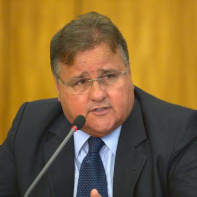 Brasília - O ministro da Secretaria de Governo, Geddel Vieira Lima, anuncia medidas para reduzir gastos públicos (José Cruz/Agência Brasil)