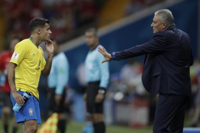  Brasil enfrenta a Suiça pela primeira rodada da fase de grupos da Copa do Mundo.