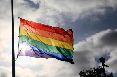  informe especial, bandeira, gay, eua, atentado, trumpEditoria: CLJLocal: San DiegoIndexador: SANDY HUFFAKERSecao: gays and lesbiansFonte: AFPFotógrafo: STR