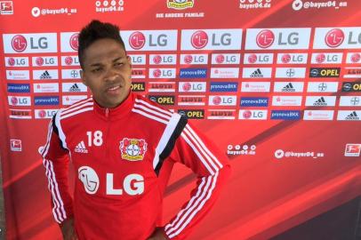 wendell, lateral do bayer leverkusen