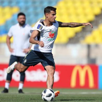 Treino da Seleção em Sochi, na Rússia. Philippe Coutinho.