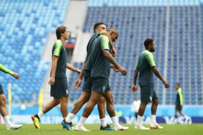 zol - taison - douglas costa - copa do mundo - seleção brasileira