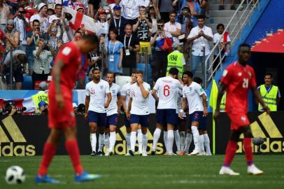  Englands players celebrate a goal during the Russia 2018 World Cup Group G football match between England and Panama at the Nizhny Novgorod Stadium in Nizhny Novgorod on June 24, 2018. / AFP PHOTO / Dimitar DILKOFF / RESTRICTED TO EDITORIAL USE - NO MOBILE PUSH ALERTS/DOWNLOADSEditoria: SPOLocal: Nizhniy NovgorodIndexador: DIMITAR DILKOFFSecao: soccerFonte: AFPFotógrafo: STF