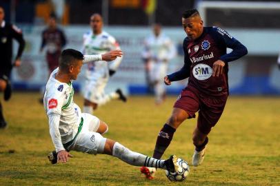  CAXIAS DO SUL, RS, BRASIL 24-06-2018SER Caxias x Uberlândia no estádio Centenário. Jogo válido pelas oitavas de final da série D do Brasileirão. (Felipe Nyland/Agência RBS)