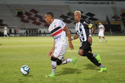 Marcelinho Paraíba é o destaque do Treze FC.