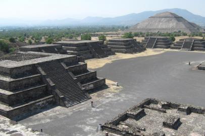 *** Itamar Melo > México 04 ***MéxicoRuínas de Teothiuacan Fotógrafo: Itamar Melo