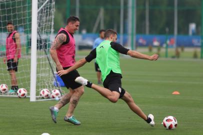 zol - treino - jogadores - reservas - uruguai 