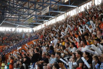 CARLOS BARBOSA, RS, BRASIL 29/04/2018. ACBF x Joinville, jogo válido pela final da Copa Libertadores e realizado no Centro Municipal de Eventos Sérgio Luiz Guerra, em Carlos Barbosa. A ACBF venceu por 4 a 1 e faturou sua quinta conquista. (Lucas Amorelli/Agência RBS)