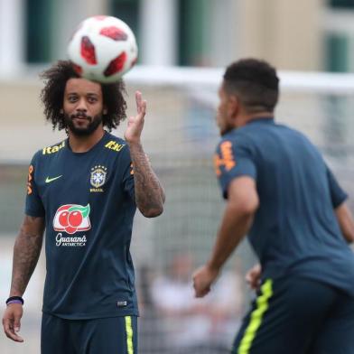  Último treino da Seleção em Sochi. Marcelo . Lucas Figueiredo/CBF