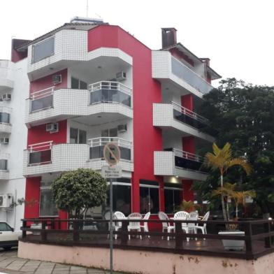 Cinco pessoas foram encontradas mortas no apart-hotel  Daytona, em Canasvieras, norte de Florianópolis.