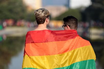  PORTO ALEGRE, RS, BRASIL, 26-06-2016 : Parada LGBT na Redenção. (Foto: ANDRÉ ÁVILA/Agência RBS)