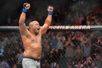 daniel cormier, ufc, mma