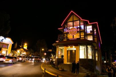  Gramado, RS, BRASIL, 07/07/2018 - Hard Rock Cafe Gramado abre as portas para um seleto grupo conhecer a casa em primeira mão.  (FOTO ANDRÉA GRAIZ/AGÊNCIA RBS)Indexador: Andrea Graiz