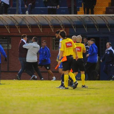 CAXIAS DO SUL, RS, BRASIL 08/07/2018SER Caxias x Treze-PB, jogo válido pelas quartas de final da série D do Campeonato Brasileiro. Partida realizada no estádio Centenário. (Felipe Nyland/Agência RBS)