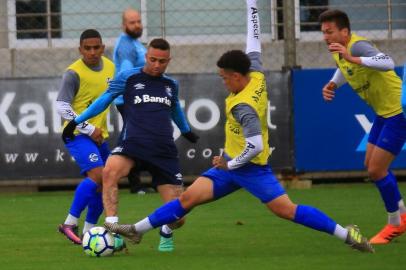  PORTO ALEGRE, RS, BRASIL, 11-07-2018. Grêmio faz mais um jogo-treino nesta intetemporada contra o São José, no CT Luiz Carvalho. (TADEU VILANI/AGÊNCIA RBS)