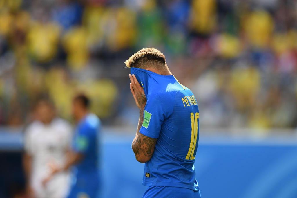 Sem Neymar, FIFA divulga os três finalistas para prêmio de melhor jogador  do mundo - Super Rádio Tupi