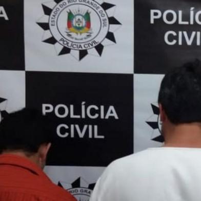 Polícia Civil prendeu dois homens em flagrante por tráfico de drogas em mais uma operação anjos da lei em Canela na noite de sábado.