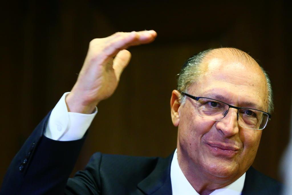 Alckmin usa Goku para mostrar evolução de propostas de governo