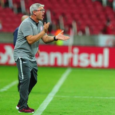 PORTO ALEGRE, RS, BRASIL, 18/01/2018 - Inter x Veranópolis. Válido pela primeira rodada do Gauchão.Na foto:Odair Hellmann (FOTOGRAFO: LAURO ALVES / AGENCIA RBS)