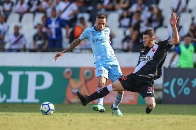 Gremio x VascoRIO DE JANEIRO, RJ, BRASIL, 22.07.2018. Partida entre Vasco x Grêmio valida pela 14ª rodada do Brasileirão 2018 no estádio de São Januário zona norte do Rio de Janeiro. Na foto, Luan.Foto: Lucas Uebel/Grêmio, DivulgaçãoEditoria: SPOIndexador: Lucas UebelSecao: futebolFonte: Gremio.netFotógrafo: Gremio x Vasco