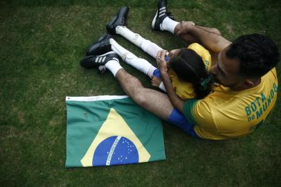  PORTO ALEGRE, RS, BRASIL - 2018.07.22 - Atividade gratuita leva crianças cadeirantes para a Arena, neste domingo. O evento Bota do Mundo é inspirado no Mundial, e o campeonato de pênaltis possibilita que crianças cadeirantes realizem o sonho de fazer o primeiro gol de suas vidas. É a sexta edição do projeto Bota do Mundo. (Foto: ANDRÉ ÁVILA/ Agência RBS)