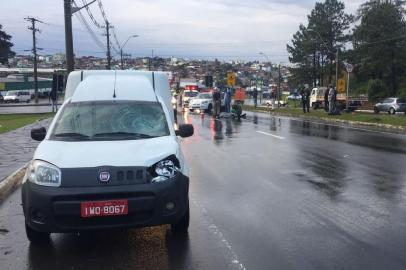 Mulher de 80 anos  morre atropelada na saída de Caxias do Sul para Flores da Cunha