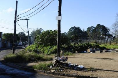  PORTO ALEGRE,RS,BRASIL.2018-0619.Bens de facções crinosas.Na foto.Local onde sera construido um posto de saúde na Vila dos Sragentos.(RONALDO BERNARDI/AGENCIA RBS).