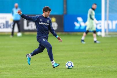 RS - FUTEBOL/TREINO GREMIO  - ESPORTES - Jogadores do Gremio realizam jogo-treino contra o Sao JosÃ© durante a manha desta quarta-feira no Centro de Treinamentos Luiz Carvalho, na preparacao para o Campeonato Brasileiro 2018. FOTO: LUCAS UEBEL/GREMIO FBPAgrêmio , treino , kannemann , zagueiro