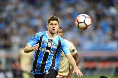  PORTO ALEGRE, RS, BRASIL, 01.11.2017. Grêmio enfrenta o Barcelona-EQU pela semifinal da Libertadores na Arena, em Porto Alegre. Na foto, zagueiro Kannemann.Foto: Lauro Alves/Agência RBS