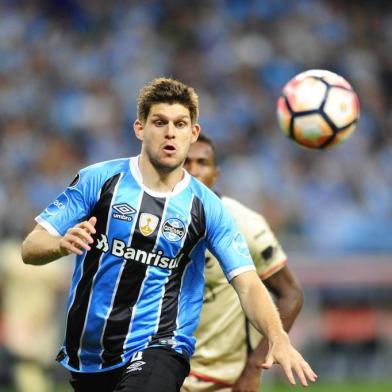  PORTO ALEGRE, RS, BRASIL, 01.11.2017. Grêmio enfrenta o Barcelona-EQU pela semifinal da Libertadores na Arena, em Porto Alegre. Na foto, zagueiro Kannemann.Foto: Lauro Alves/Agência RBS