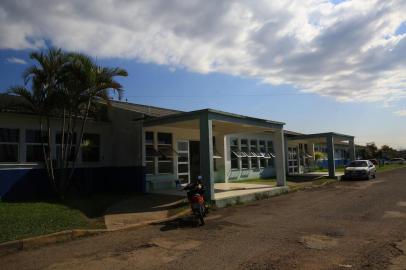  GUAÍBA - RS / BR 02.08.2018 O Hospital de Guaíba está pronto desde 2015 mas nunca foi entregue à população. No ano passado, a promessa era que no primeiro semestre deste ano seria entregue pelo menos a maternidade e no segundo, o restante do hospital. Atualmente, não há previsão de entrega para nem um nem outro.FOTÓGRAFO: TADEU VILANI AGÊNCIARBS Editoria DG