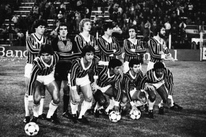  Estudiantes 3x3 Grêmio, libertadores de 1983#Envelope: 12736#Fotógrafo: Rubens Borges