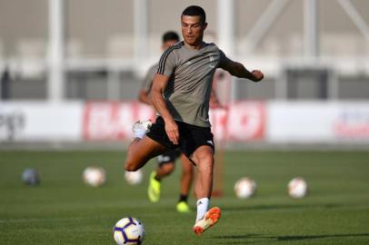 Cristiano Ronaldo em treino na Juventus.