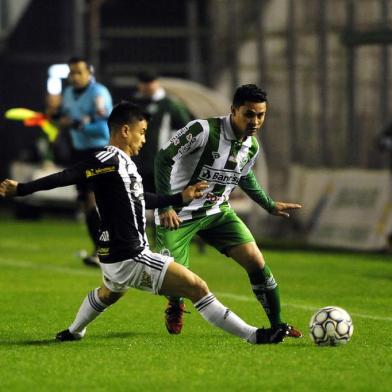  CAXIAS DO SUL, RS, BRASIL, 11/08/2018 - Juventude e Figueirense se enfrentam as 19 horas, no Estádio Alfredo Jaconi, em Caxias do Sul. Jogo válido pela 2ª rodada do Campeonato Brasileiro da Série B.