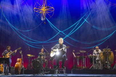 Chico Buarque, turnê Caravanas