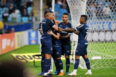  PORTO ALEGRE, RS, BRASIL, 12-08-2018. Grêmio enfrenta o Vitória na Arena pelo Campeonato Brasileiro. (LAURO ALVES/AGÊNCIA RBS)