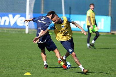  PORTO ALEGRE, RS, BRASIL, 14/08/2018 - Treino do Grêmio, que ocorreu na manhã dessa terça feira. (FOTOGRAFO: OMAR FREITAS / AGENCIA RBS)