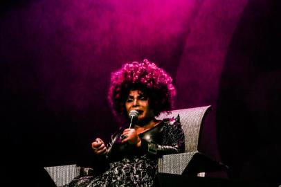  Rio Negrinho, SC, BRASIL, 10.02.2016: Psicodália reuniu mais de cinco mil pessoas em um carnaval alternativo. Cantora Elza Soares. (Foto: Diorgenes PandiniIndexador: Diorgenes PandiniFonte: Agencia RBS