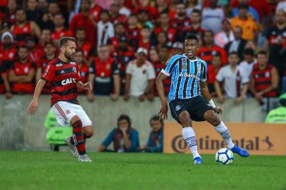 Gremio x FlamengoRS - FUTEBOL/COPA DO BRASIL 2018/GREMIO X FLAMENGO - ESPORTES - Lance da partida entre Gremio e Flamengo disputada na noite desta quarta-feira, no Estadio Maracana, valida pelas quartas de final da Copa do Brasil 2018. FOTO: LUCAS UEBEL/GrêmioEditoria: SPOIndexador: Lucas UebelSecao: futebolFonte: Gremio.netFotógrafo: Gremio x Flamengo