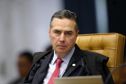  Ministro Roberto Barroso na sessão plenária