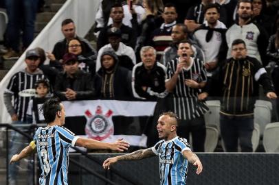 SP - Sao Paulo - 18/08/2018 - Brasileiro A 1018 - Corinthians X Gremio - Everton do Gremio comemora seu gol durante partida contra o Corinthians no estadio Arena Corinthians pelo campeonato Brasileiro A 2018. Foto: Ale Cabral/AGIF