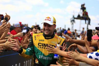  CAMPO GRANDE, MS, BRASIL, 19-08-2018: O piloto Felipe Fraga (carro número 88) vence a etapa de Campo Grande da Stock Car, no Autódromo Internacional Orlando Moura. (Foto: Mateus Bruxel / Agência RBS)