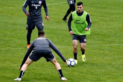  PORTO ALEGRE, RS, BRASIL, 20-08-2018. Inter treina no CT Parque Gigante. (ROBINSON ESTRÁSULAS/AGÊNCIA RBS)