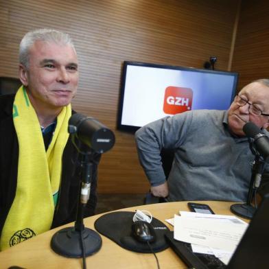  PORTO ALEGRE, RS, BRASIL, 24-07-2018: Mauricio Saraiva e Pedro Ernesto Denardin, integrantes do programa Sala de Redação da Rádio Gaúcha (FOTO FÉLIX ZUCCO/AGÊNCIA RBS, Editoria de Esportes).