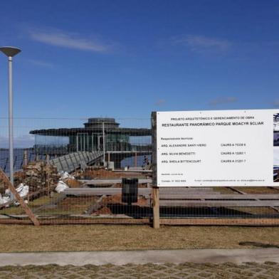 Obras no restaurante da orla do Guaíba