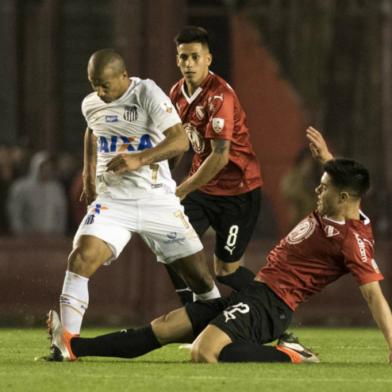 Carlos Sánchez, santos, futebol