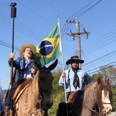 O cantor Érlon Péricles, intérprete e compositor da música-tema dos Festejos Farroupilhas